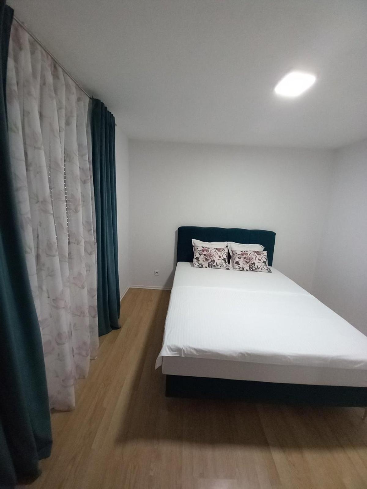 Muric Apartman 9 Liubliana Exterior foto